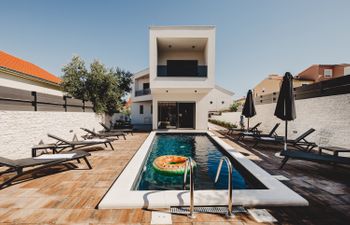 North Dalmatian Retreat Holiday Home