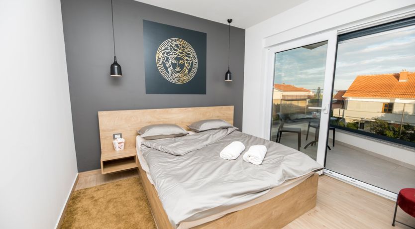 Photo of Costal Glaze