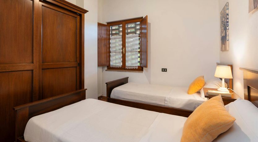 Photo of Tuscany's Tenor