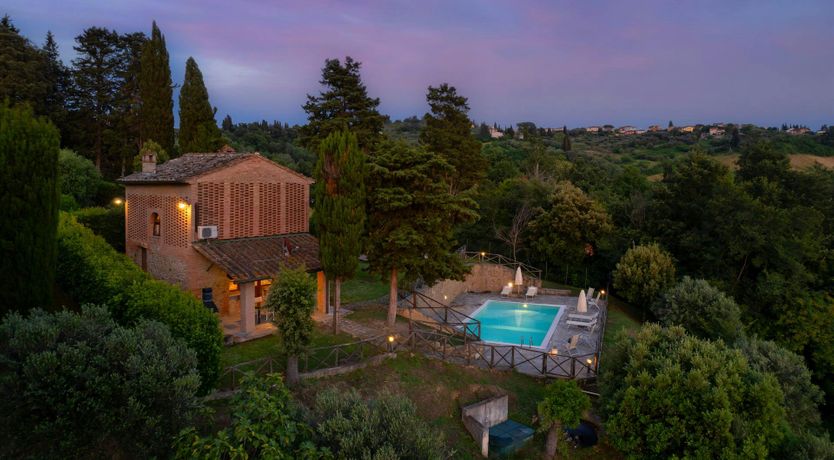 Photo of Tuscany's Tenor