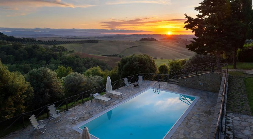 Photo of Tuscany's Tenor