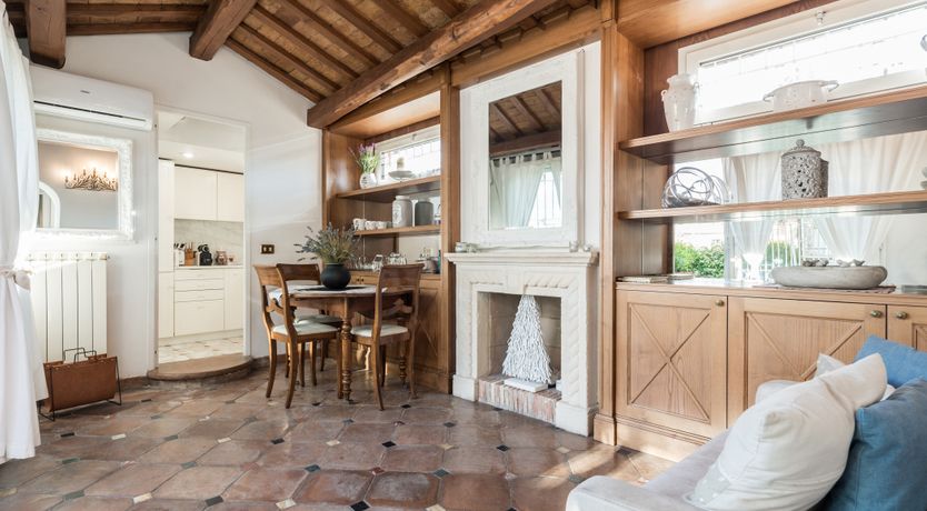 Photo of Roman Perspective