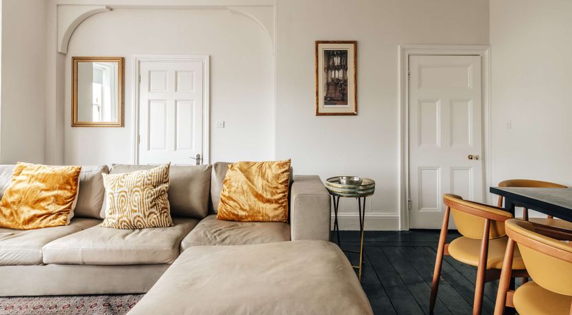 Photo of London Tales