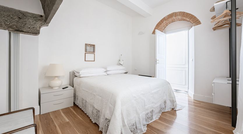 Photo of Florentine Treasure