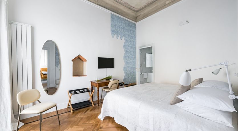 Photo of Florentine Treasure