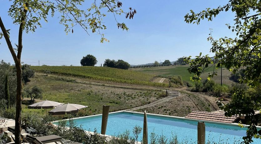 Photo of Oak & Almond