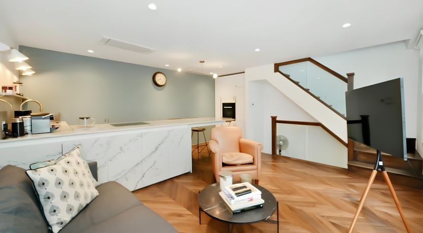 Photo of Notting Hill Breeze