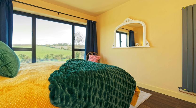 Photo of Colourful Kent