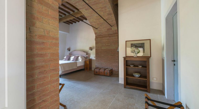 Photo of Hilltop Aria