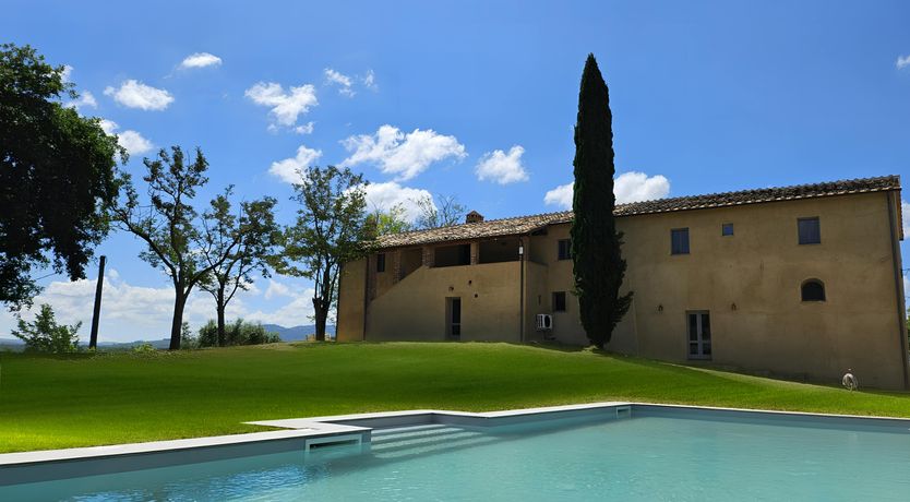 Photo of Hilltop Aria