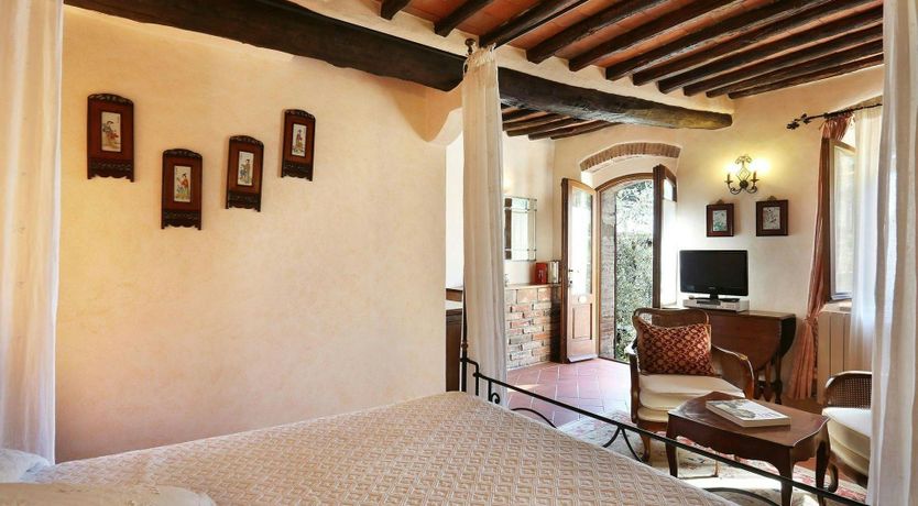 Photo of Tuscan Gaze