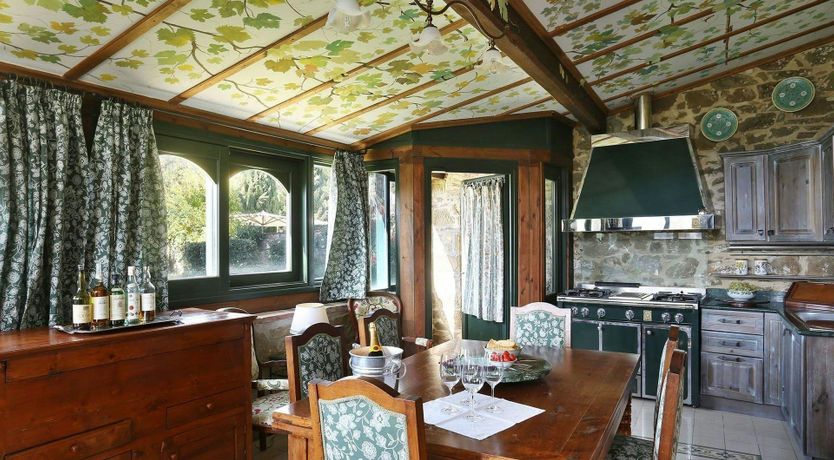 Photo of Tuscan Gaze