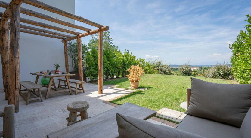 Photo of Stone & Linen