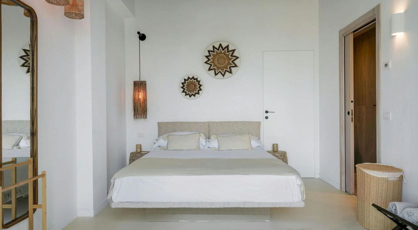 Photo of Stone & Linen