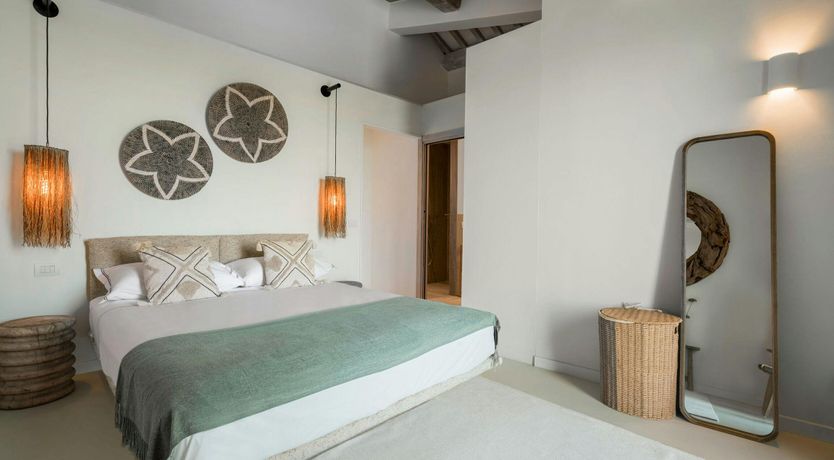 Photo of Stone & Linen