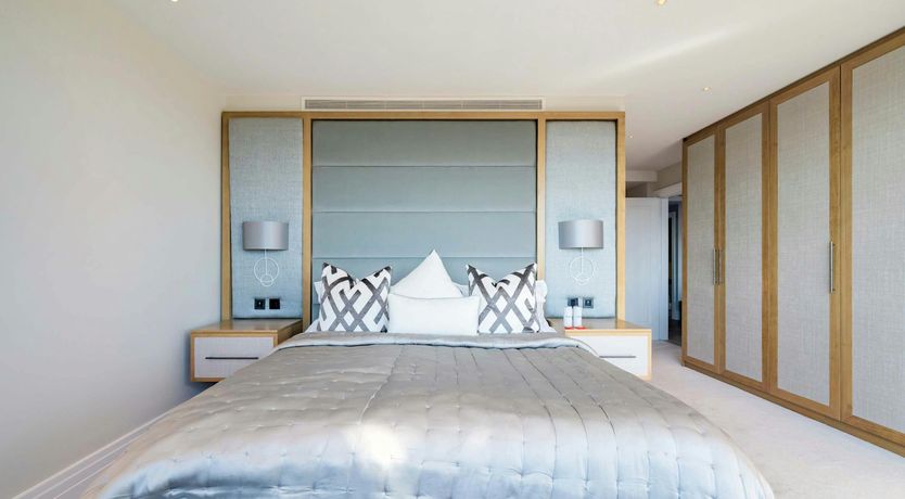 Photo of The Regent's Jewel