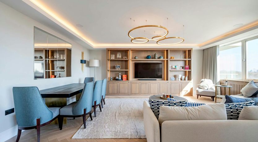 Photo of The Regent's Jewel