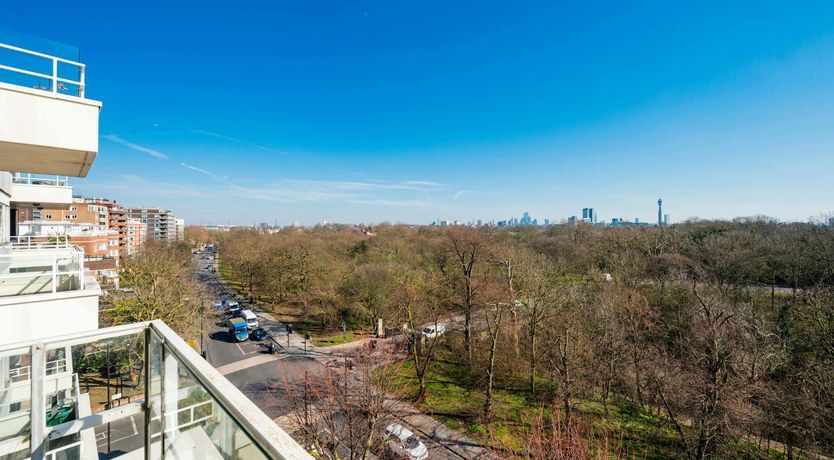 Photo of The Regent's Jewel