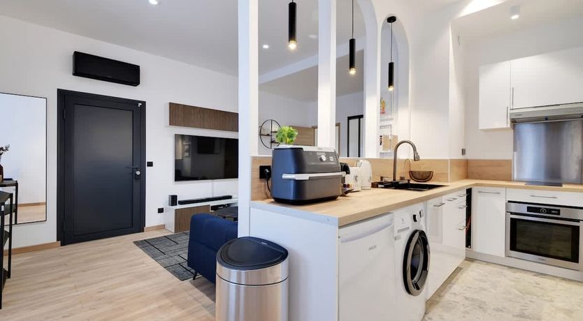 Photo of Daumesnil Delight