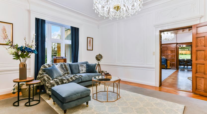 Photo of Surrey Hills Manor