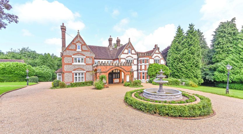 Photo of Surrey Hills Manor