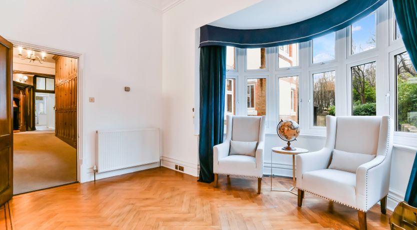 Photo of Surrey Hills Manor