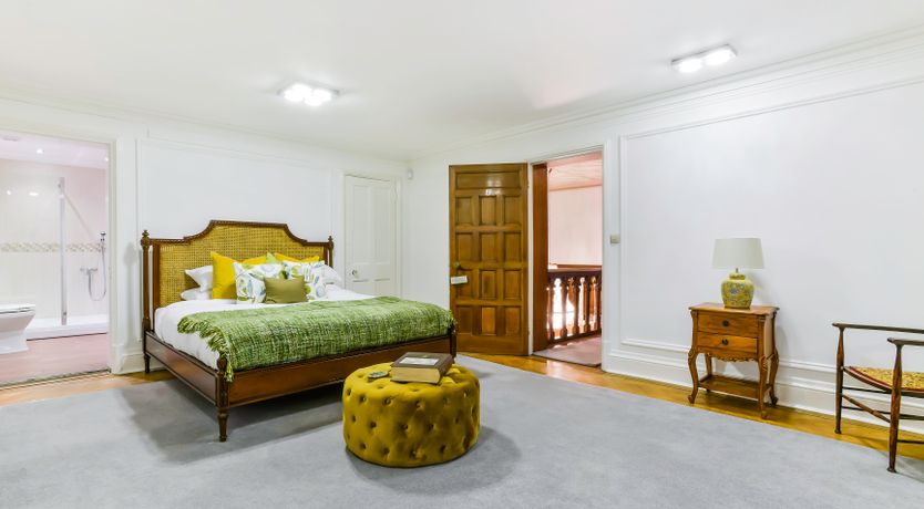 Photo of Surrey Hills Manor