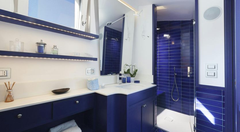 Photo of Sapphire Skyline