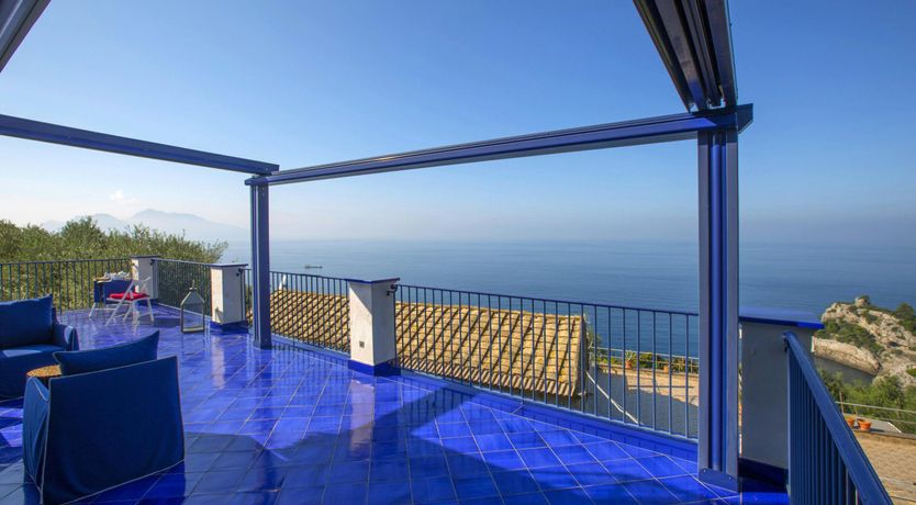 Photo of Sapphire Skyline