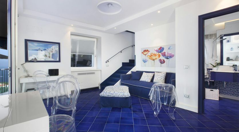 Photo of Sapphire Skyline