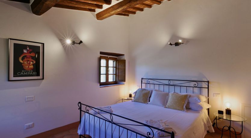 Photo of Tuscan Roses