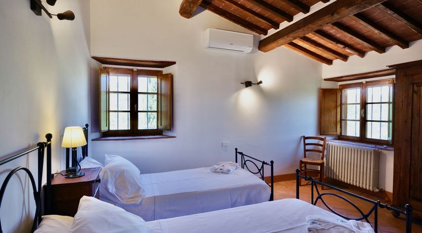 Photo of Tuscan Roses