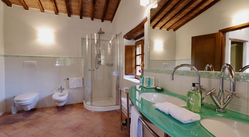 Photo of Tuscan Roses