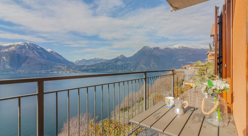 Photo of Lake Como View