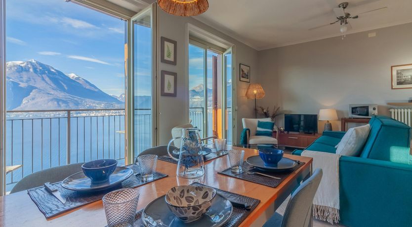 Photo of Lake Como View