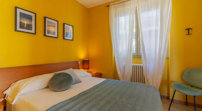 Photo of Lake Como View