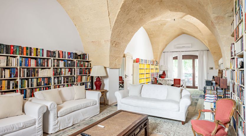 Photo of Burnished Splendor