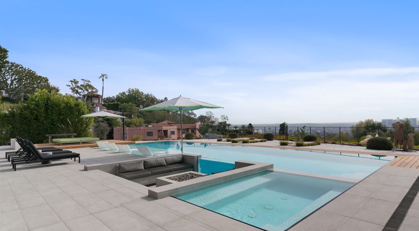 Photo of Love in Hollywood