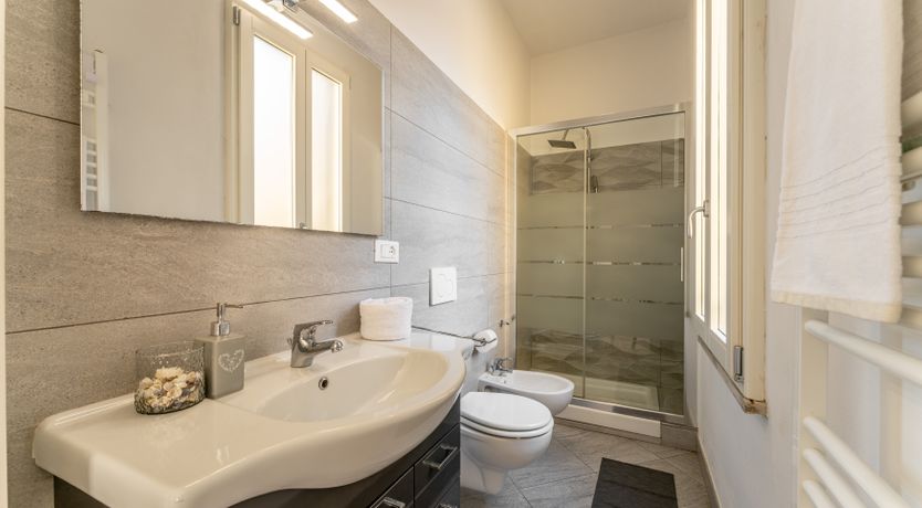 Photo of Florentine Elegance