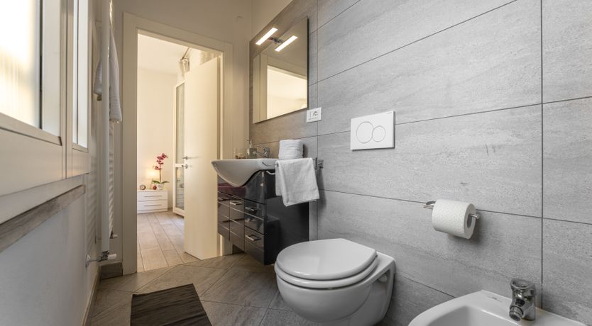 Photo of Florentine Elegance