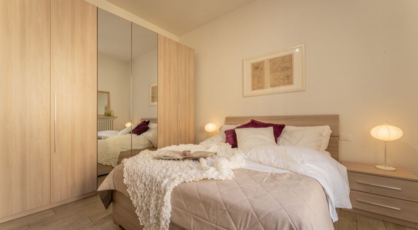 Photo of Florentine Elegance