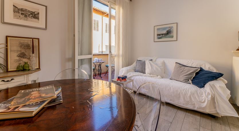 Photo of Florentine Elegance