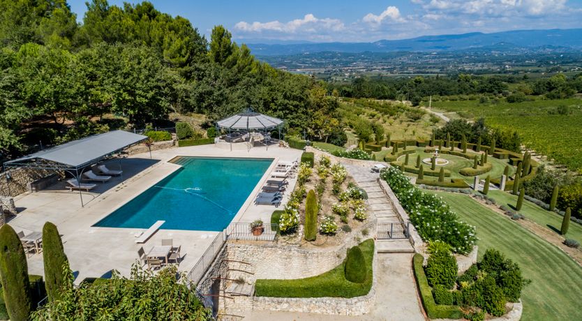 Photo of The Champagne Rose