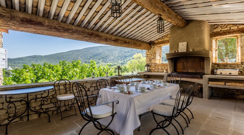 Photo of The Champagne Rose