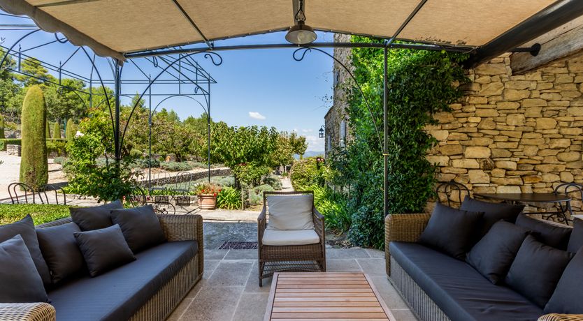 Photo of The Champagne Rose