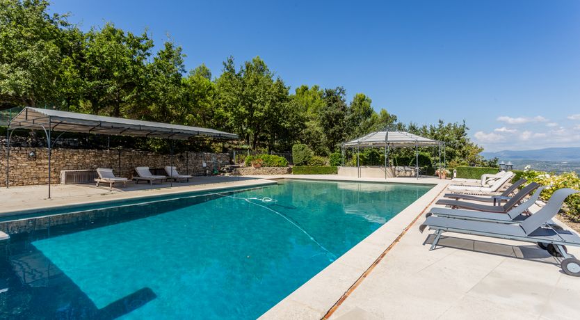 Photo of The Champagne Rose