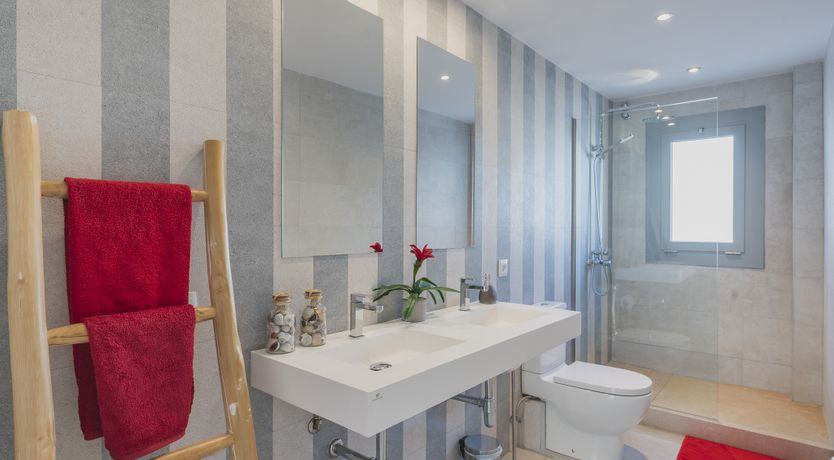 Photo of Marine Queen