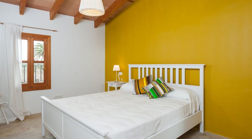 Photo of Palm Trees & Church Bells