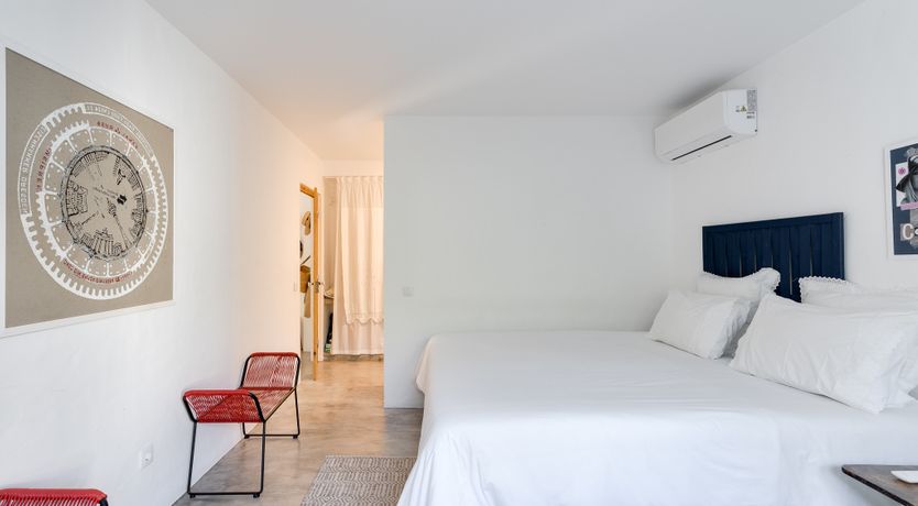 Photo of Ocean's Breeze