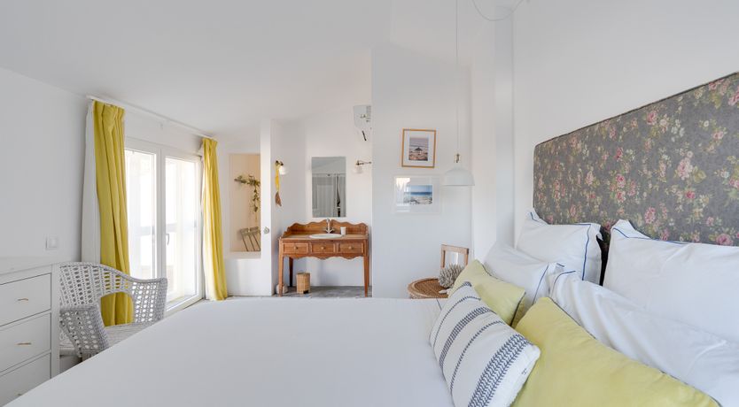 Photo of Ocean's Breeze